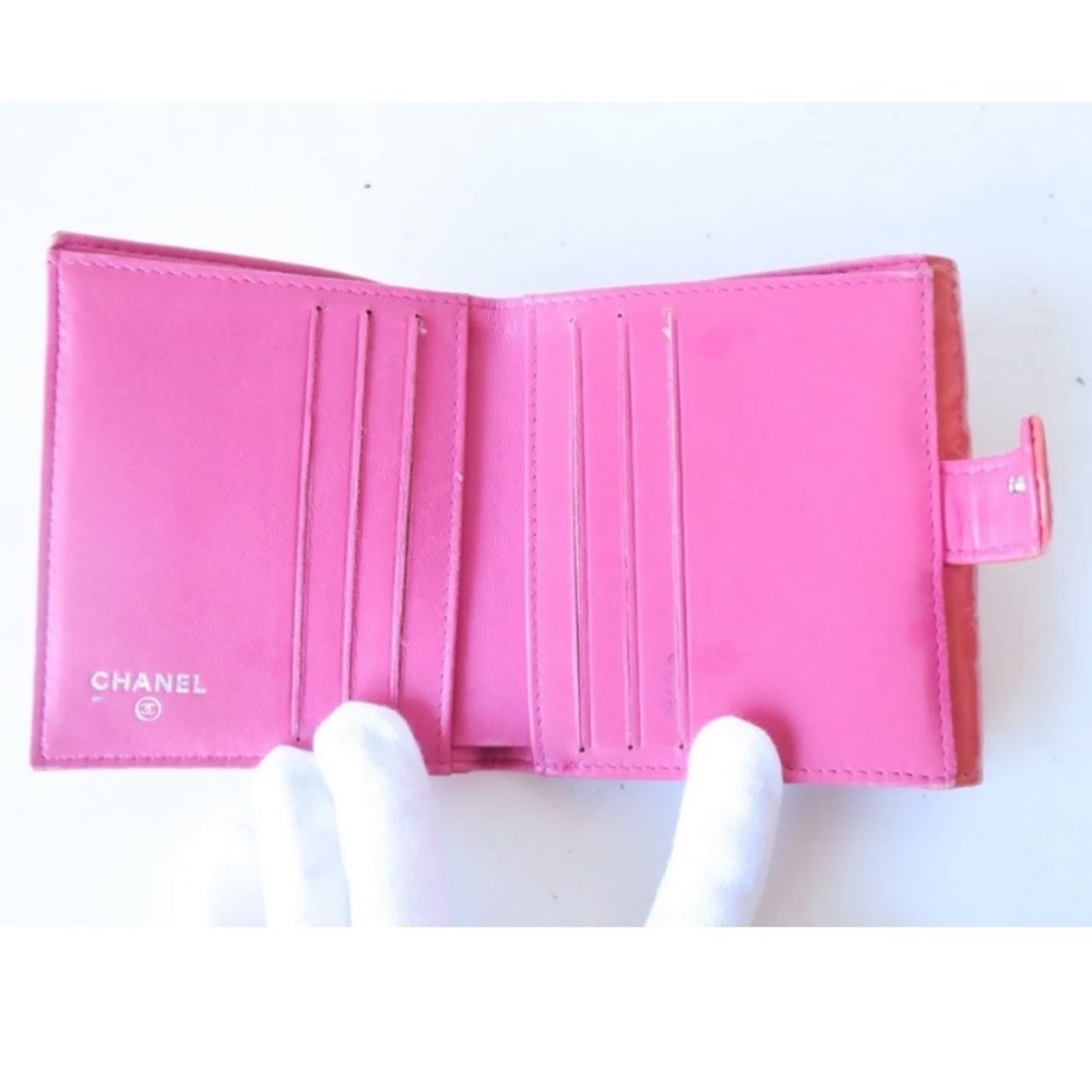 Chanel Barbie Pink Wallet Collectors Addition!!!!!FIRM - Picture 4 of 10